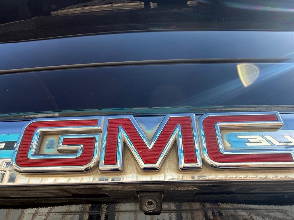 GMC Yukon XL Denali 2017