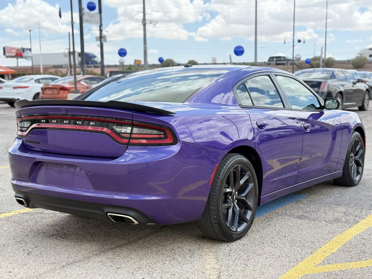 Dodge Charger 4dr Sdn SXT RWD 2019