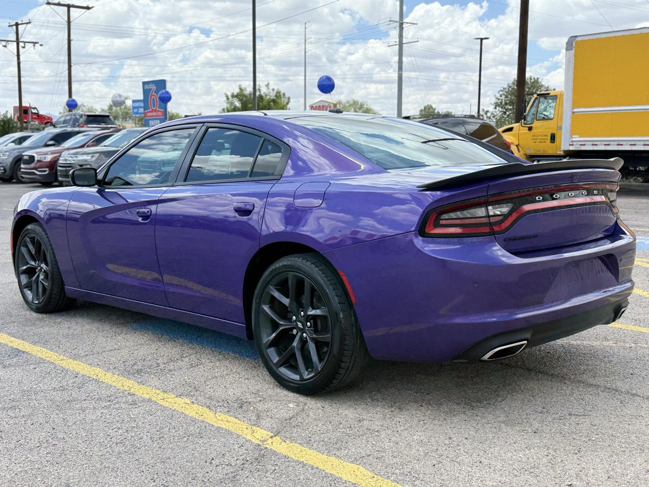 Dodge Charger 4dr Sdn SXT RWD 2019