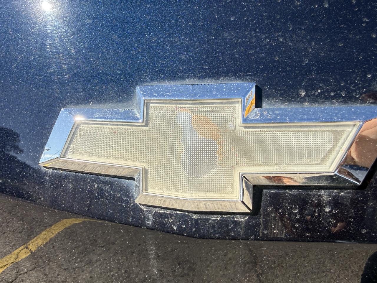 Chevrolet Traverse 2LT FWD 2012