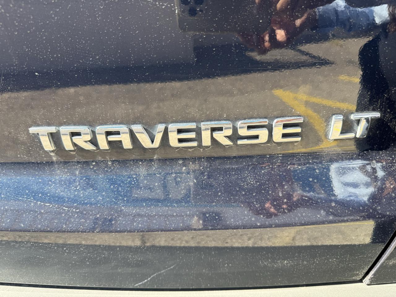Chevrolet Traverse 2LT FWD 2012