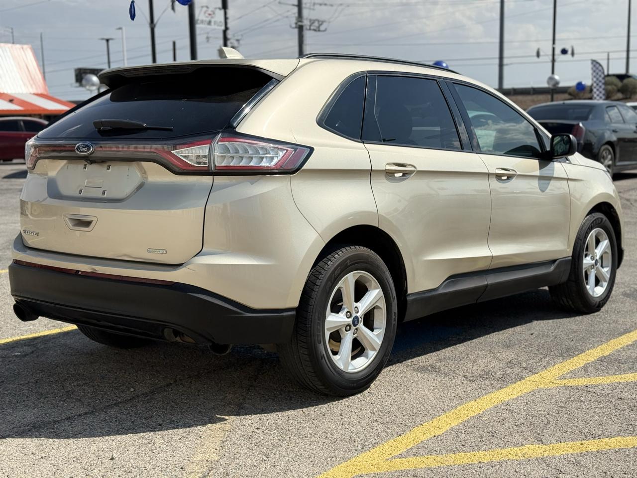 Ford Edge SE FWD 2018