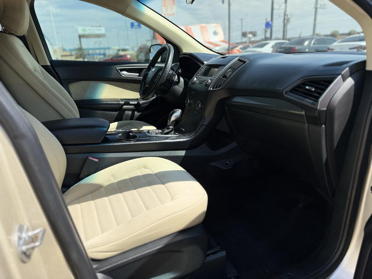 Ford Edge SE FWD 2018