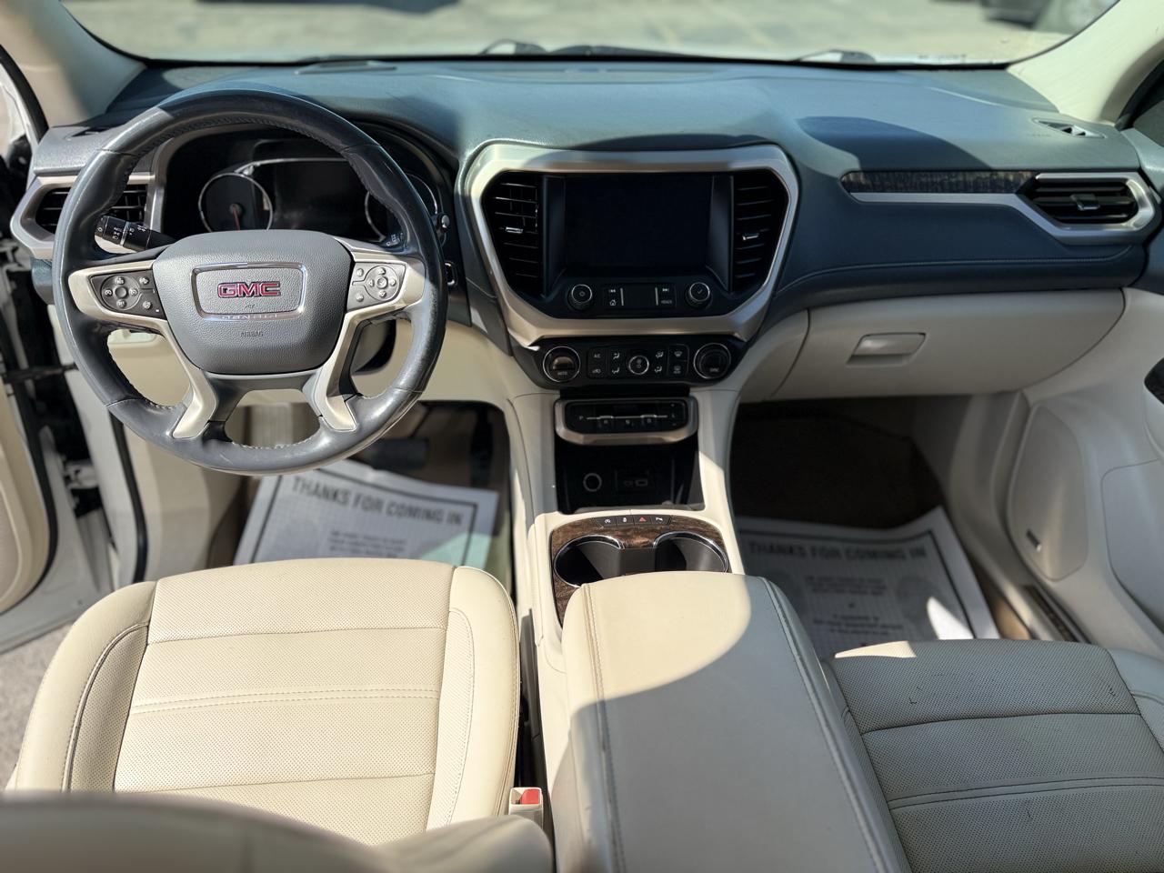GMC Acadia Denali 4D SUV FWD 2020