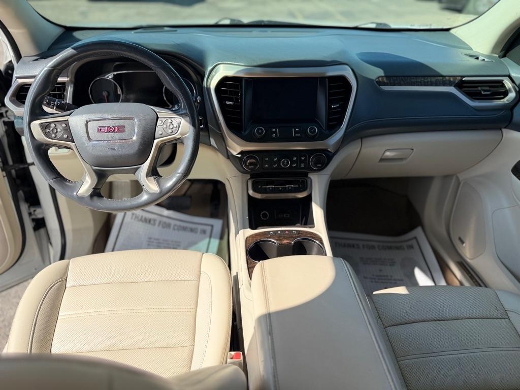 GMC Acadia  2020