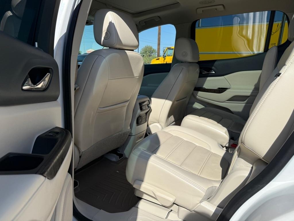 GMC Acadia  2020