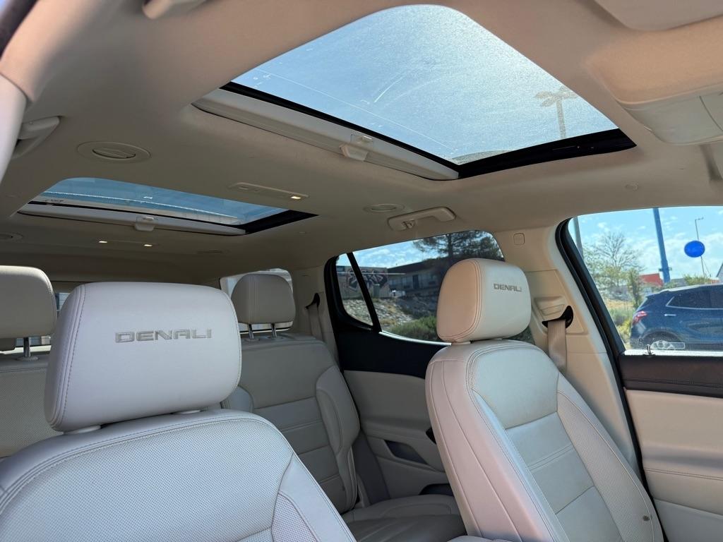 GMC Acadia  2020