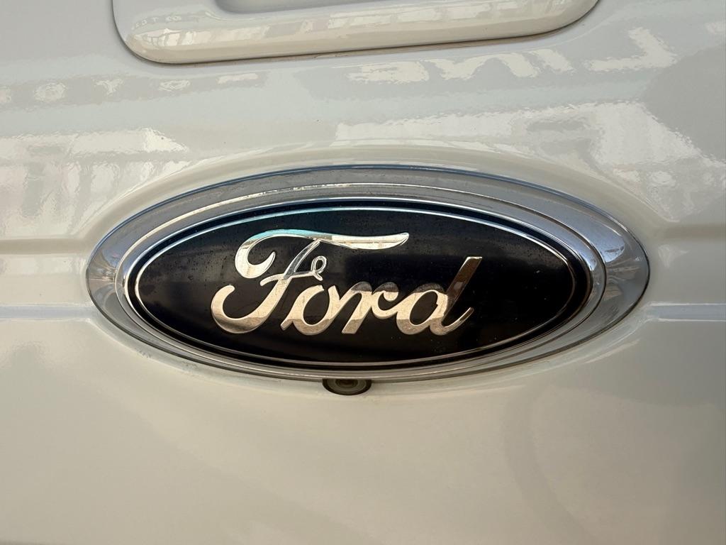 Ford F-150  2011