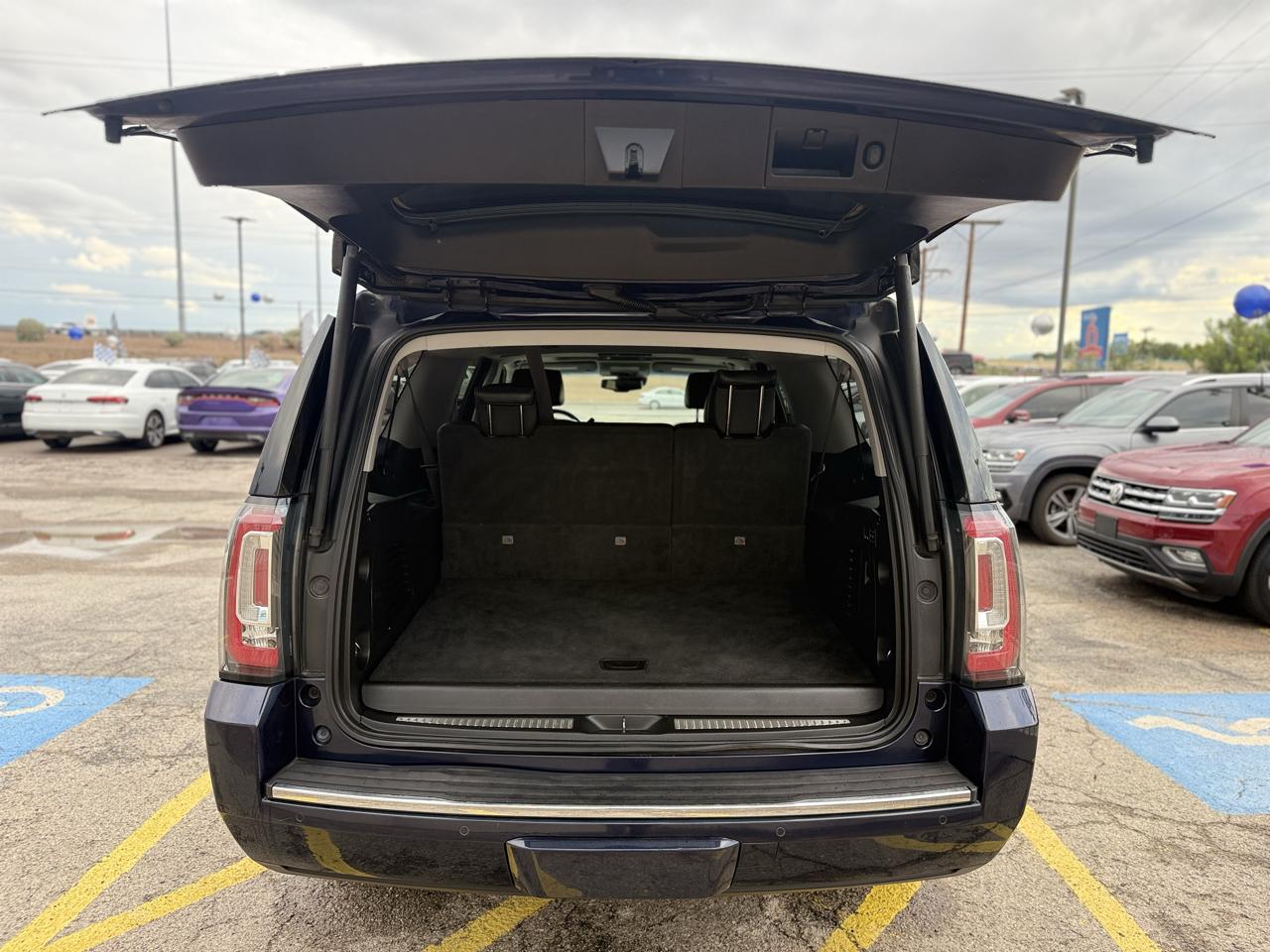 GMC Yukon XL Denali 2WD 2017