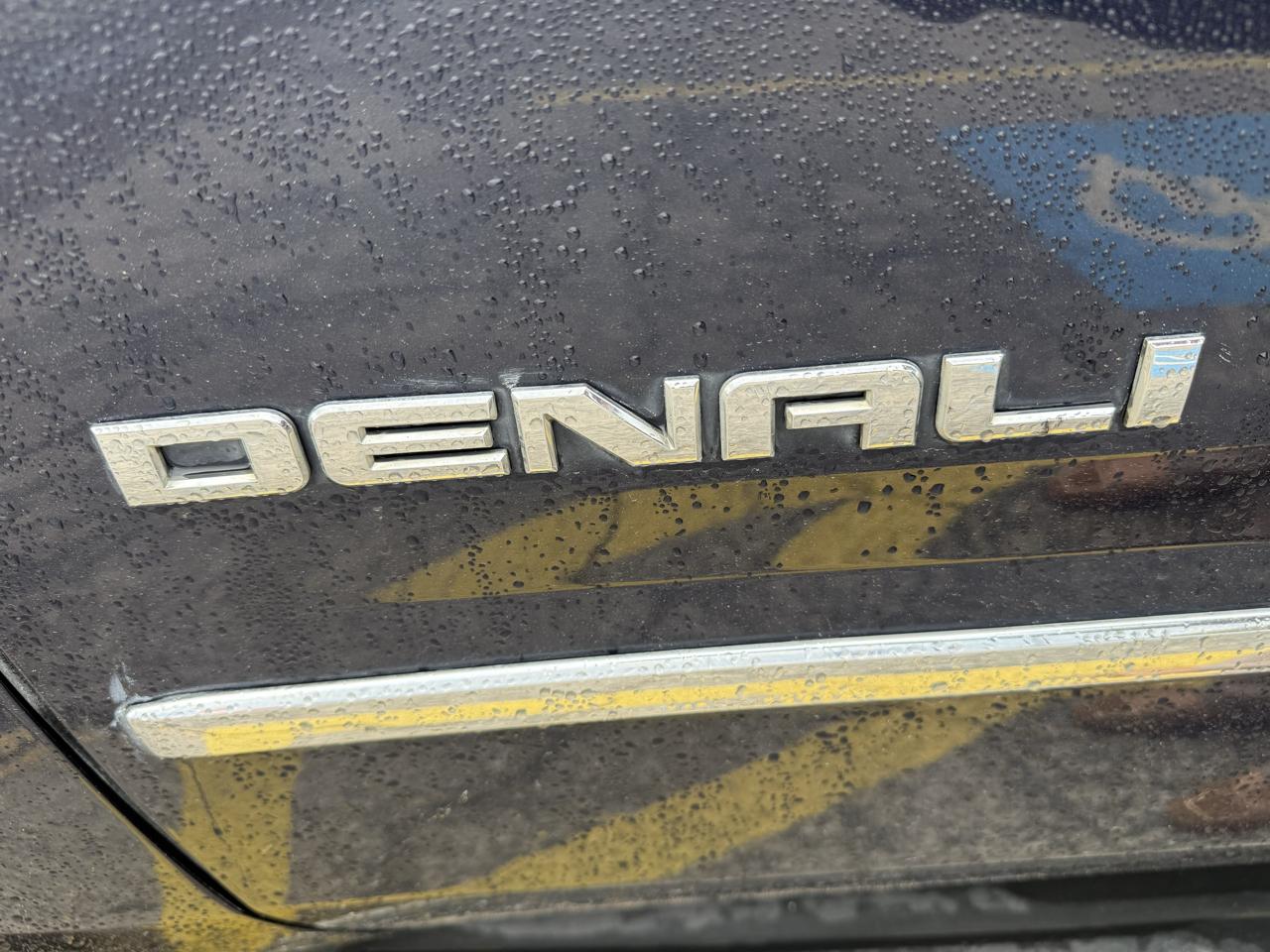GMC Yukon XL Denali 2WD 2017