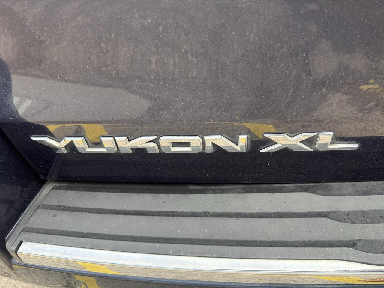 GMC Yukon XL Denali 2WD 2017