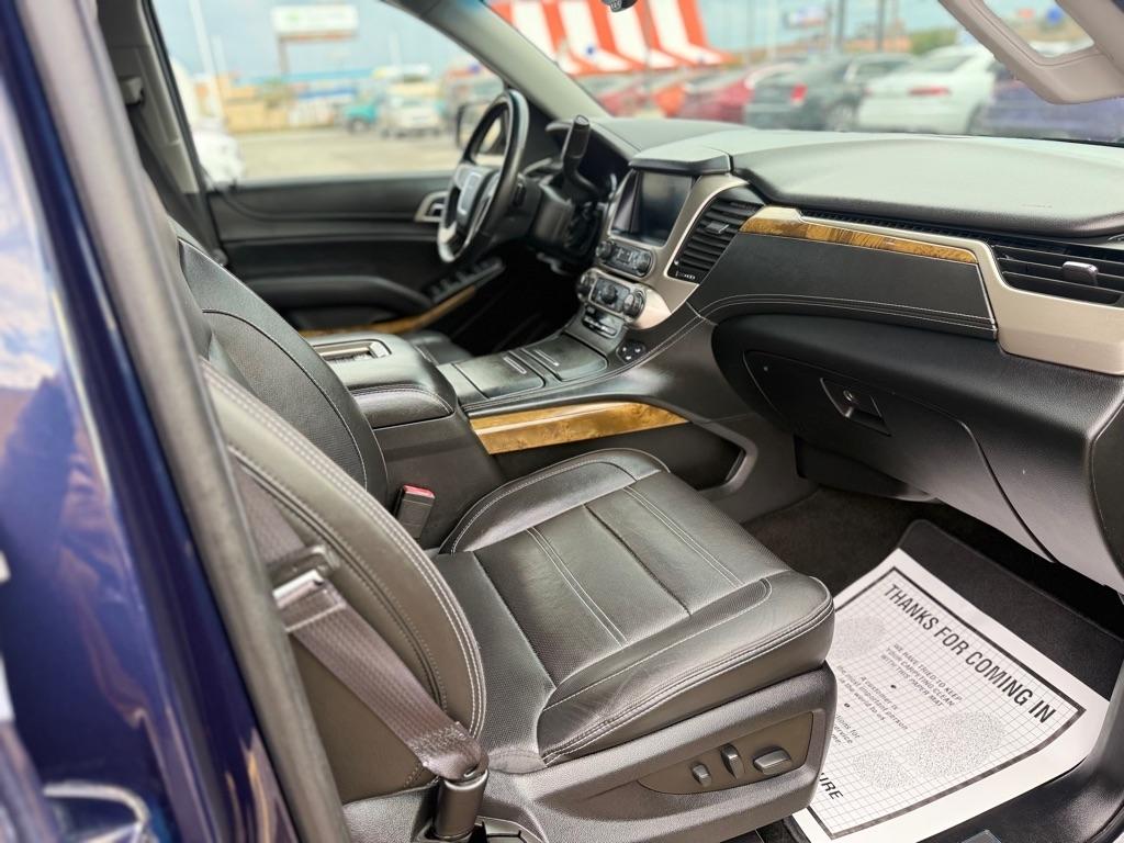 GMC Yukon XL  2017