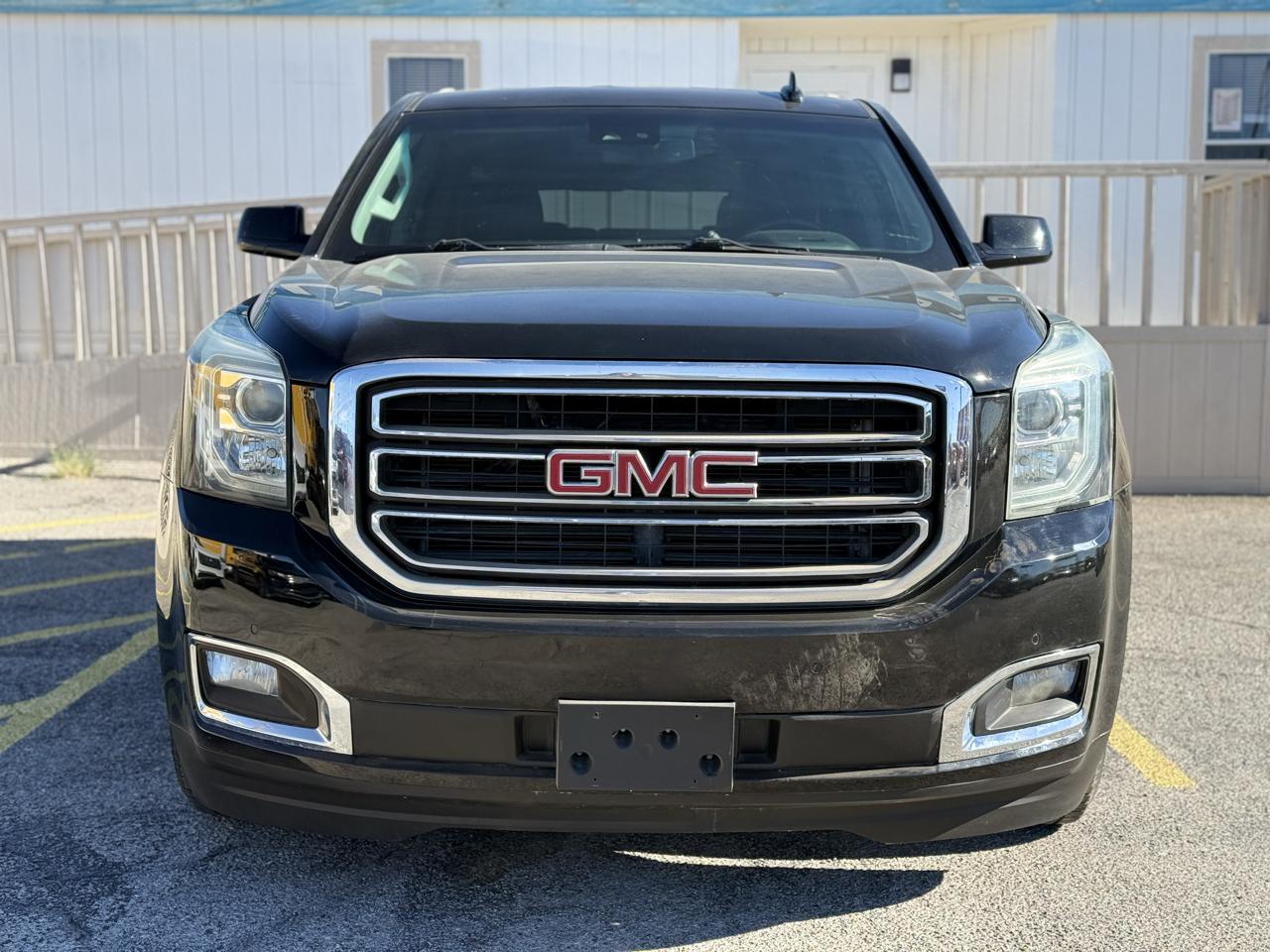 GMC Yukon XL 1500 SLT 2019