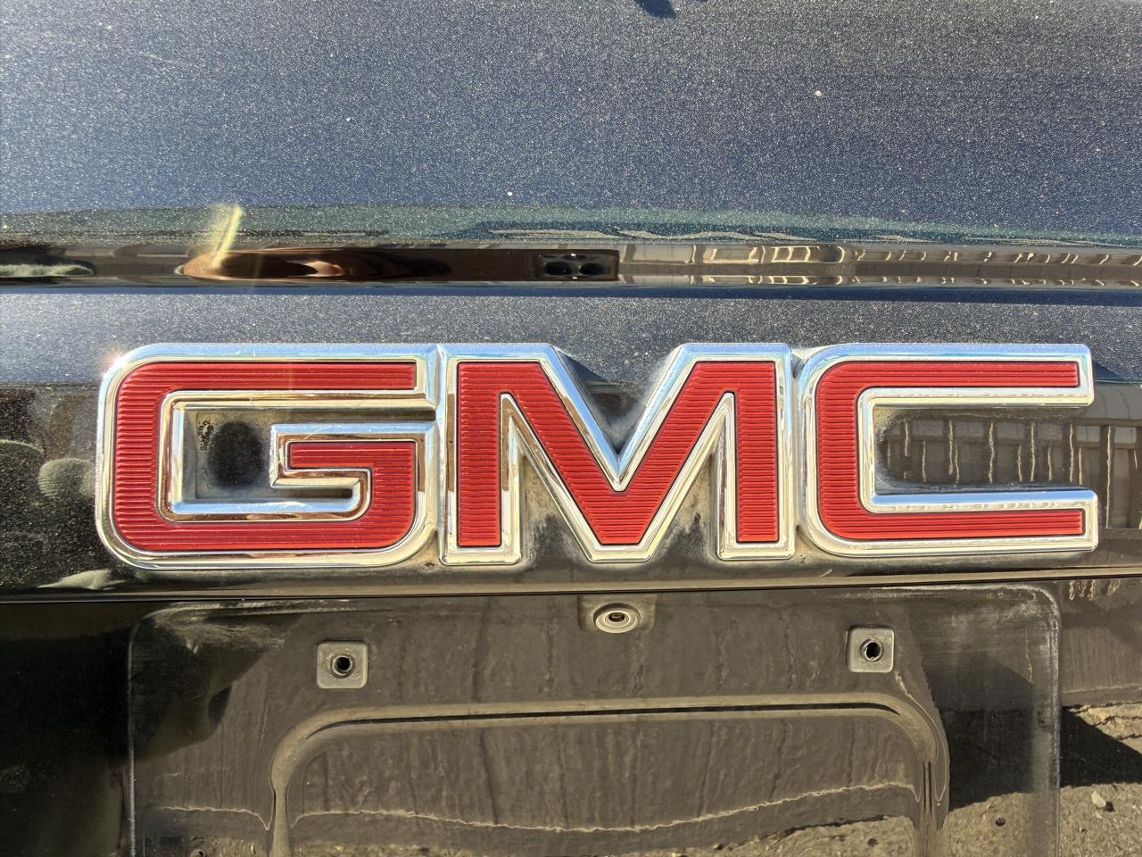 GMC Yukon XL 1500 SLT 2019