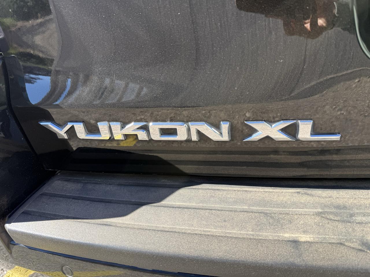 GMC Yukon XL 1500 SLT 2019