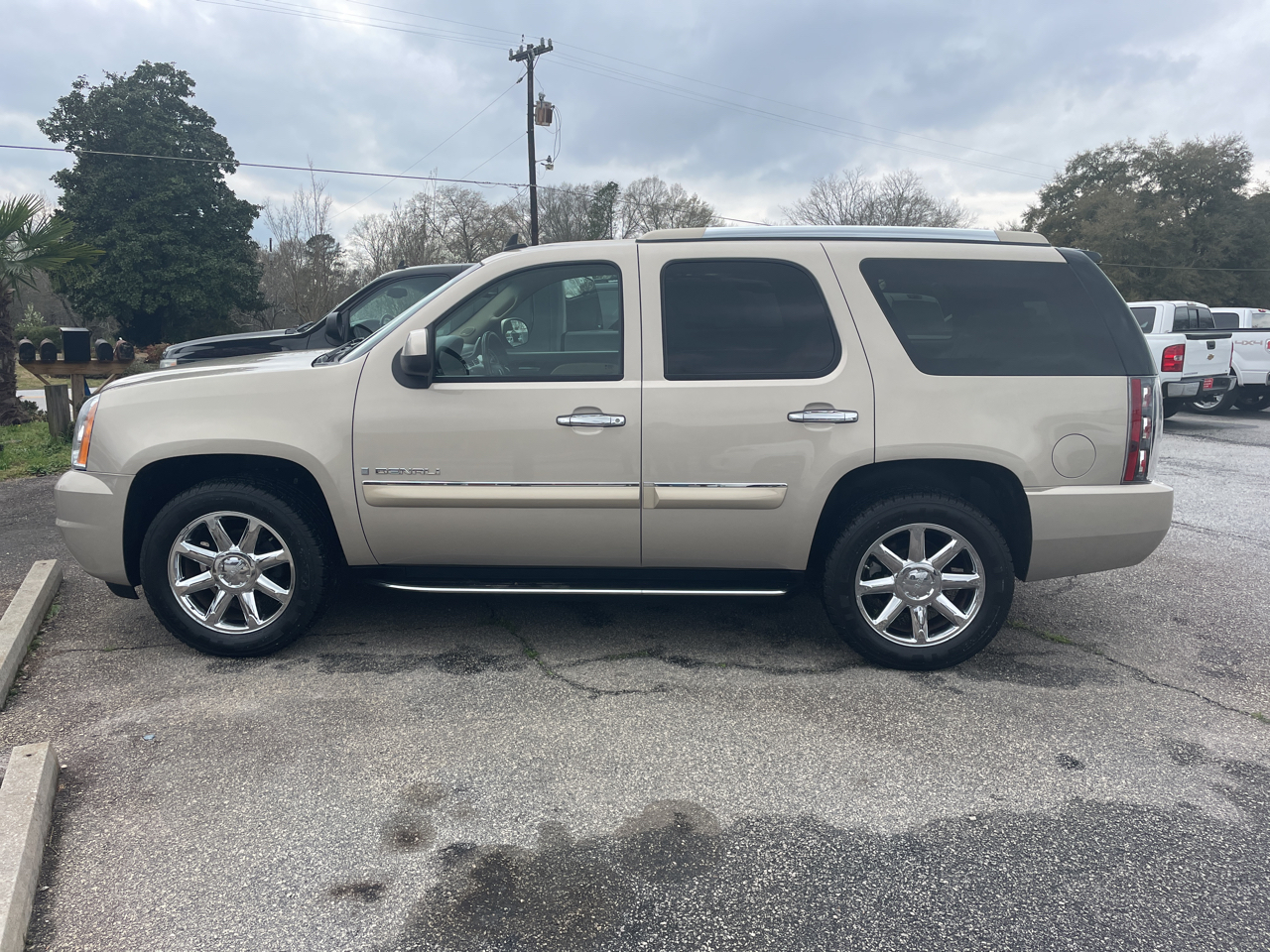 2008 GMC Yukon Denali AWD