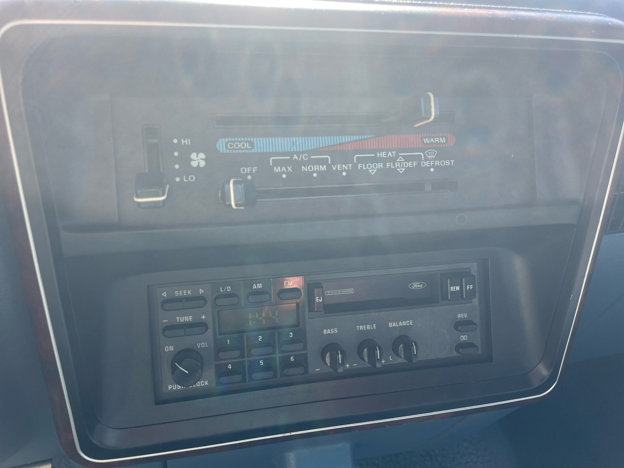 1988 Ford F-150 photo 5