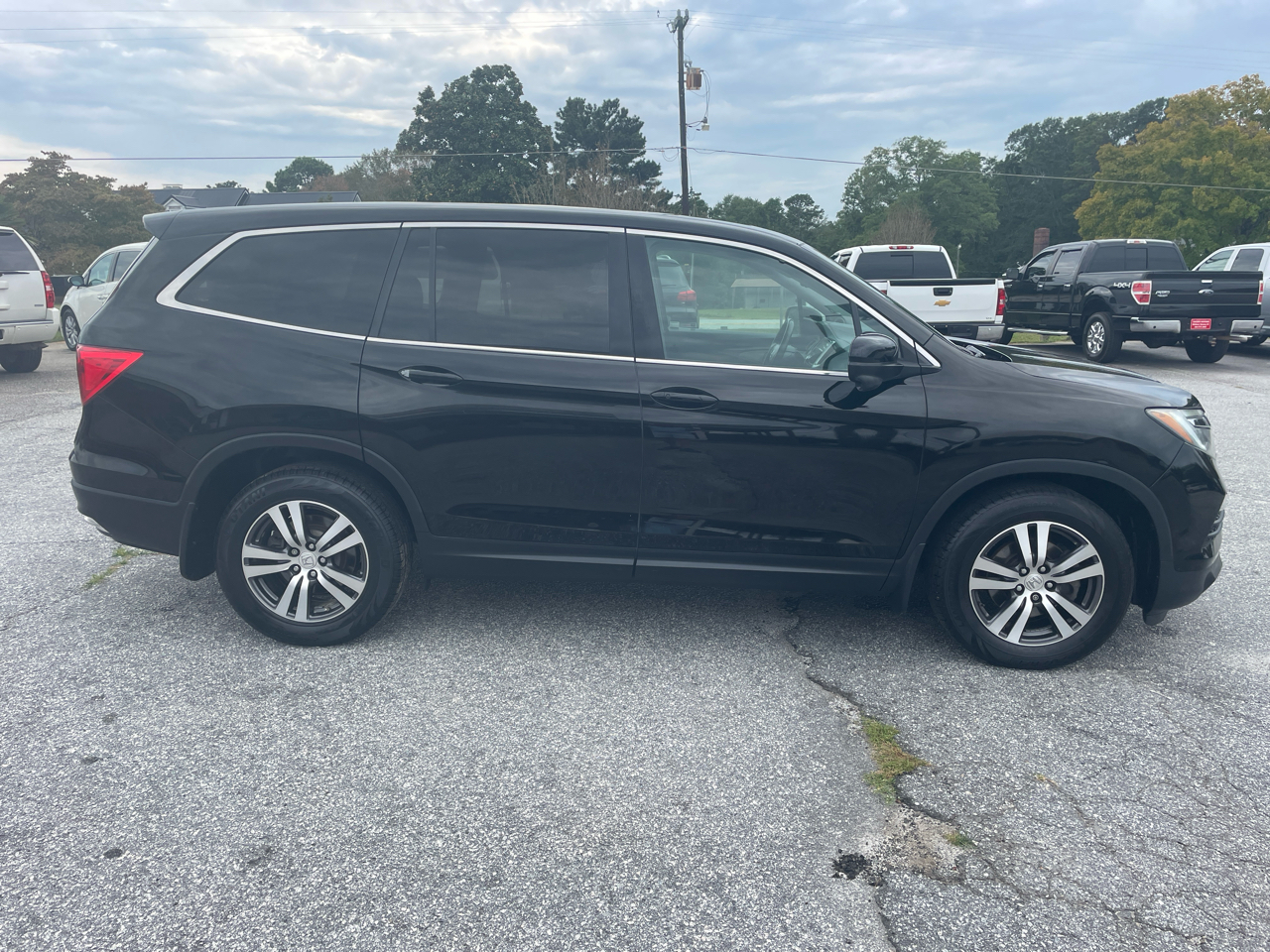 2016 Honda Pilot EX-L photo 5