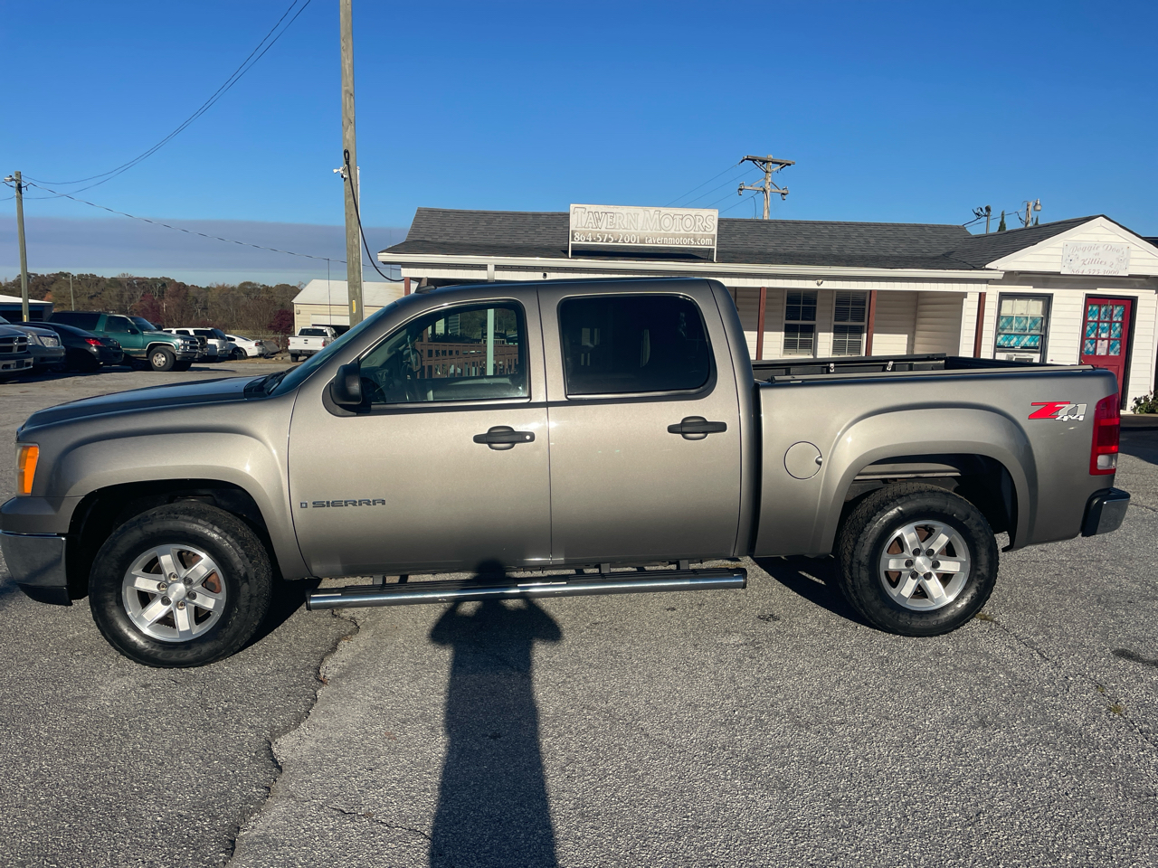 2009 GMC Sierra 1500 4WD Crew Cab 153.0" SLE