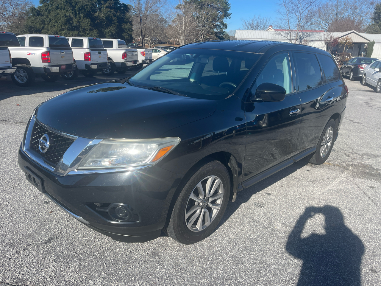 Nissan Pathfinder SV 4WD 2013