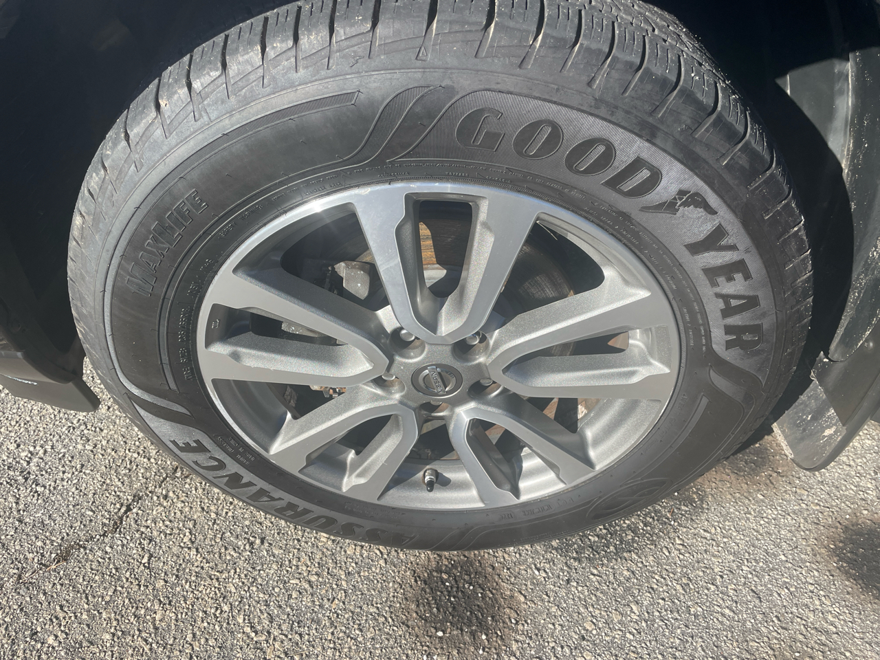 Nissan Pathfinder SV 4WD 2013