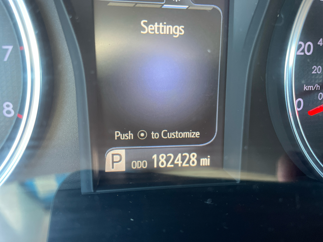 Toyota Camry 4dr Sdn I4 Auto SE (Natl) 2016