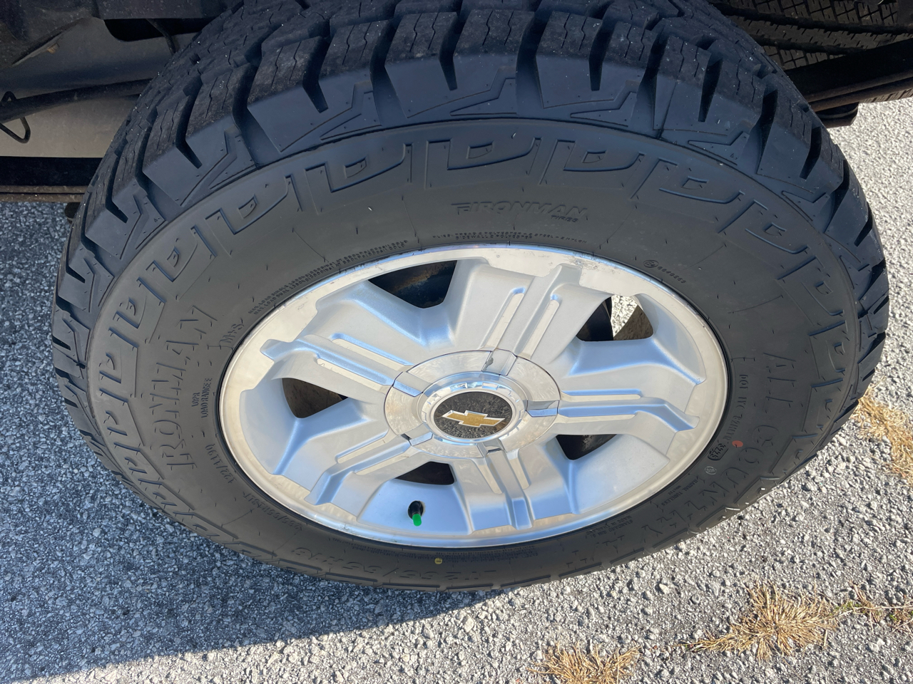 Chevrolet Silverado 1500 4WD Ext Cab 134.0" LTZ 2012