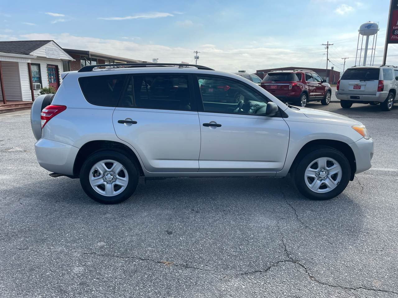 Toyota RAV4 Base I4 4WD 2009
