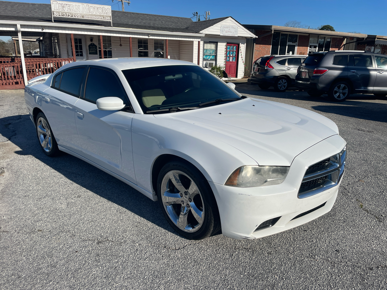 Dodge Charger SE 2013