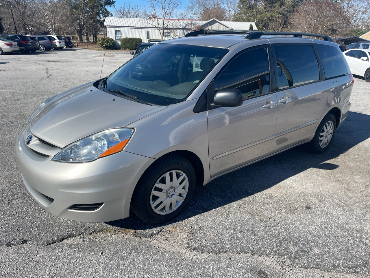 Toyota Sienna CE FWD 7-Passenger 2007