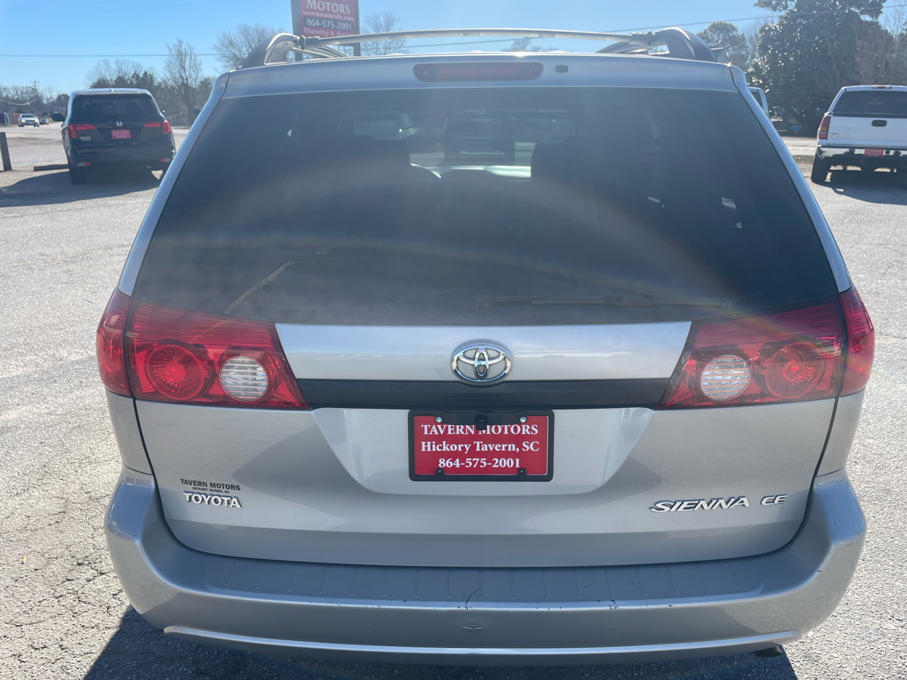 Toyota Sienna CE FWD 7-Passenger 2007