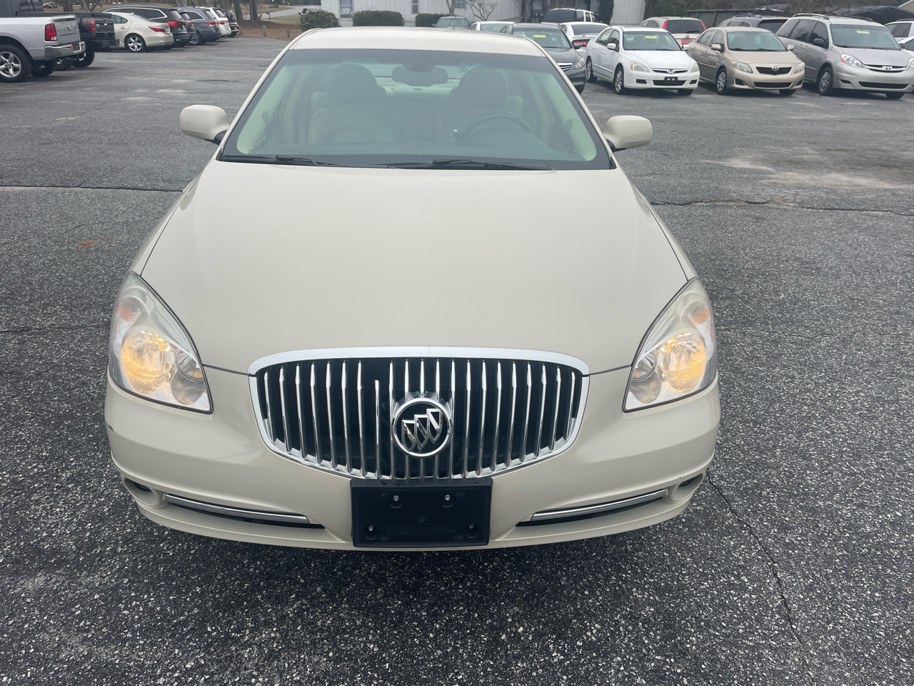 Buick Lucerne CXL 2011