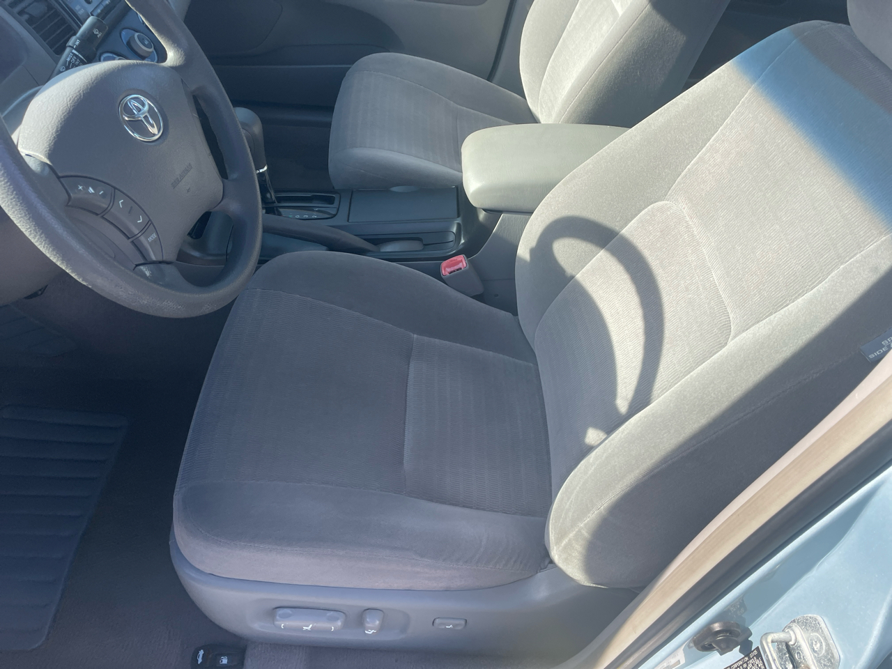 Toyota Camry LE Auto (Natl) 2006