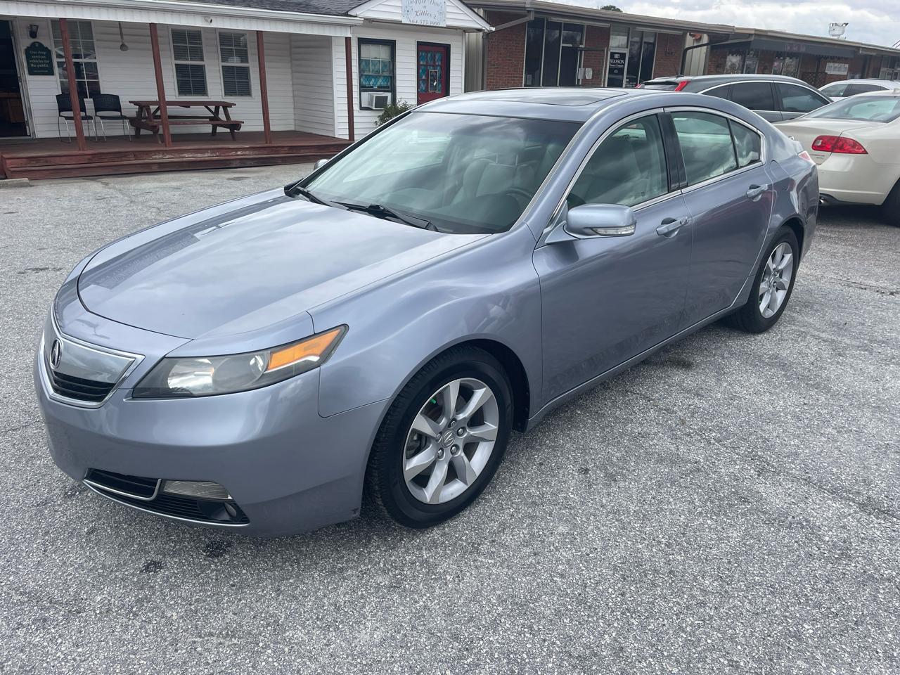 Acura TL 6-Speed AT with Tech Package and 18-In. WP 2012