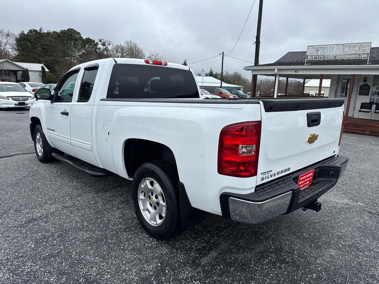Chevrolet Silverado 1500 2WD Ext Cab 134.0" LT w/1LT 2013