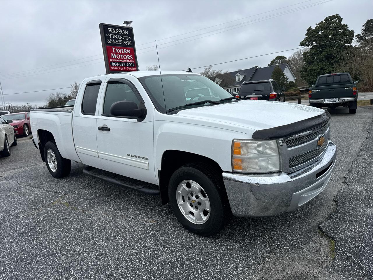 Chevrolet Silverado 1500 2WD Ext Cab 134.0" LT w/1LT 2013