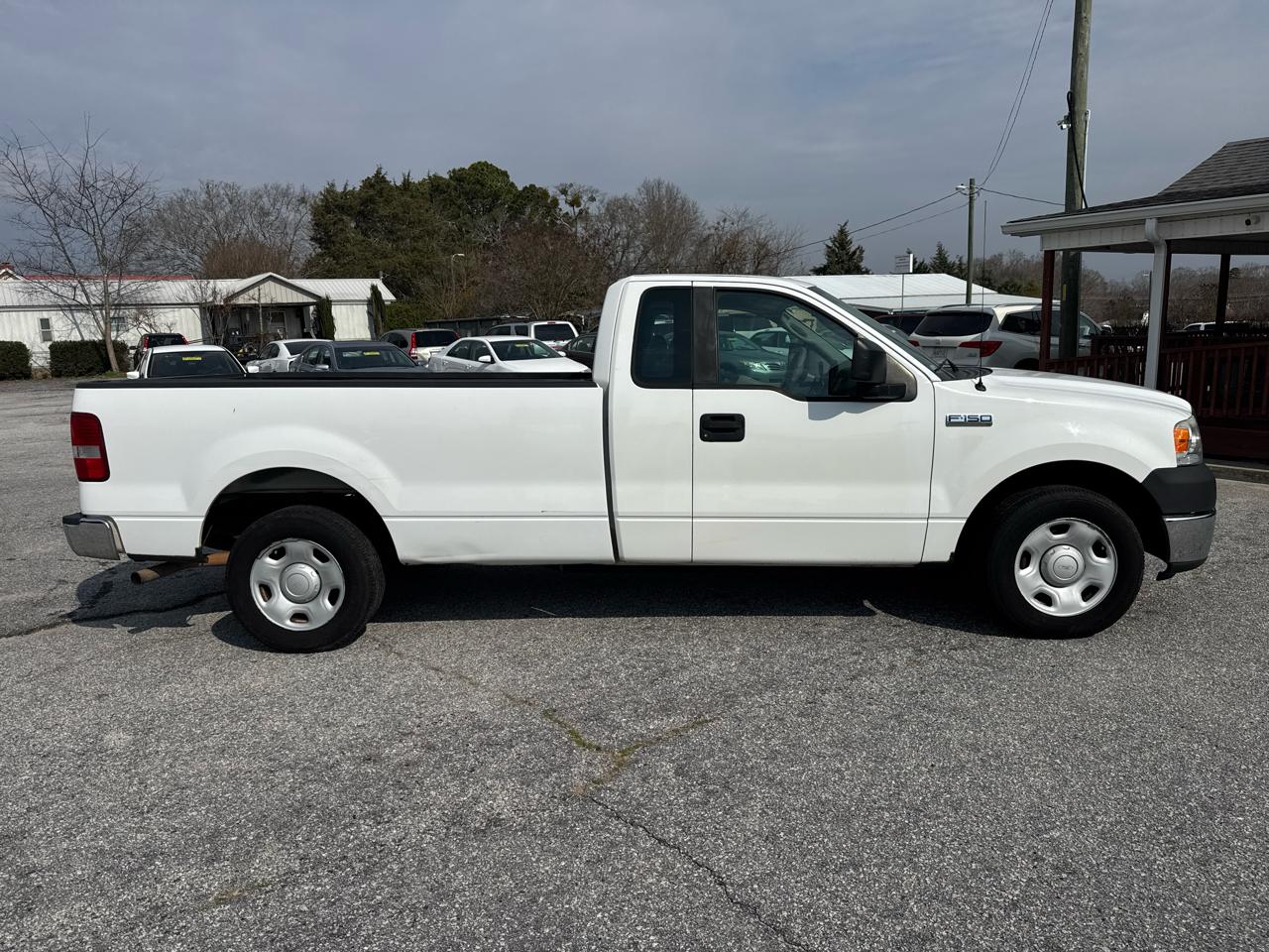 Ford F-150 2WD Reg Cab 145" XL 2008
