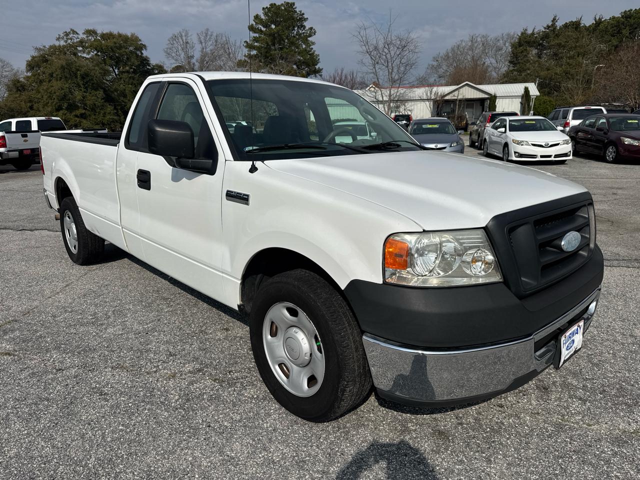 Ford F-150 2WD Reg Cab 145" XL 2008
