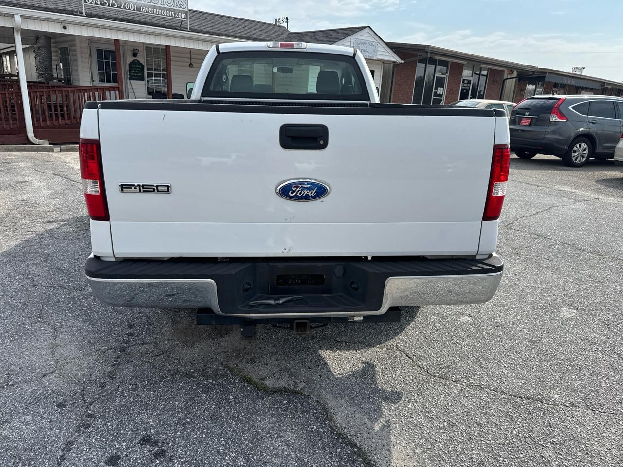Ford F-150 2WD Reg Cab 145" XL 2008