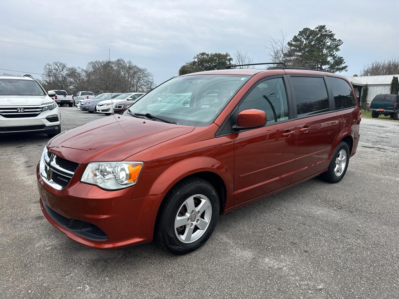 Dodge Grand Caravan SXT 2012