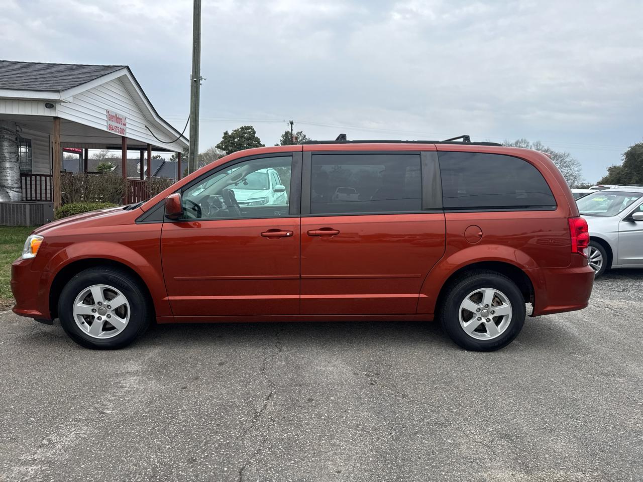 Dodge Grand Caravan SXT 2012