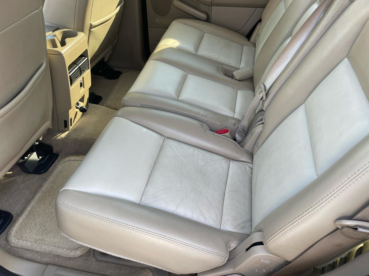 Ford Explorer Eddie Bauer 4.0L 2WD 2010