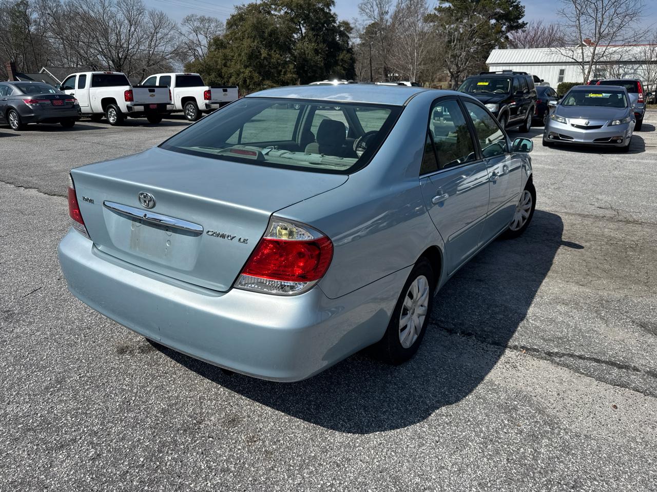 Toyota Camry LE 2005