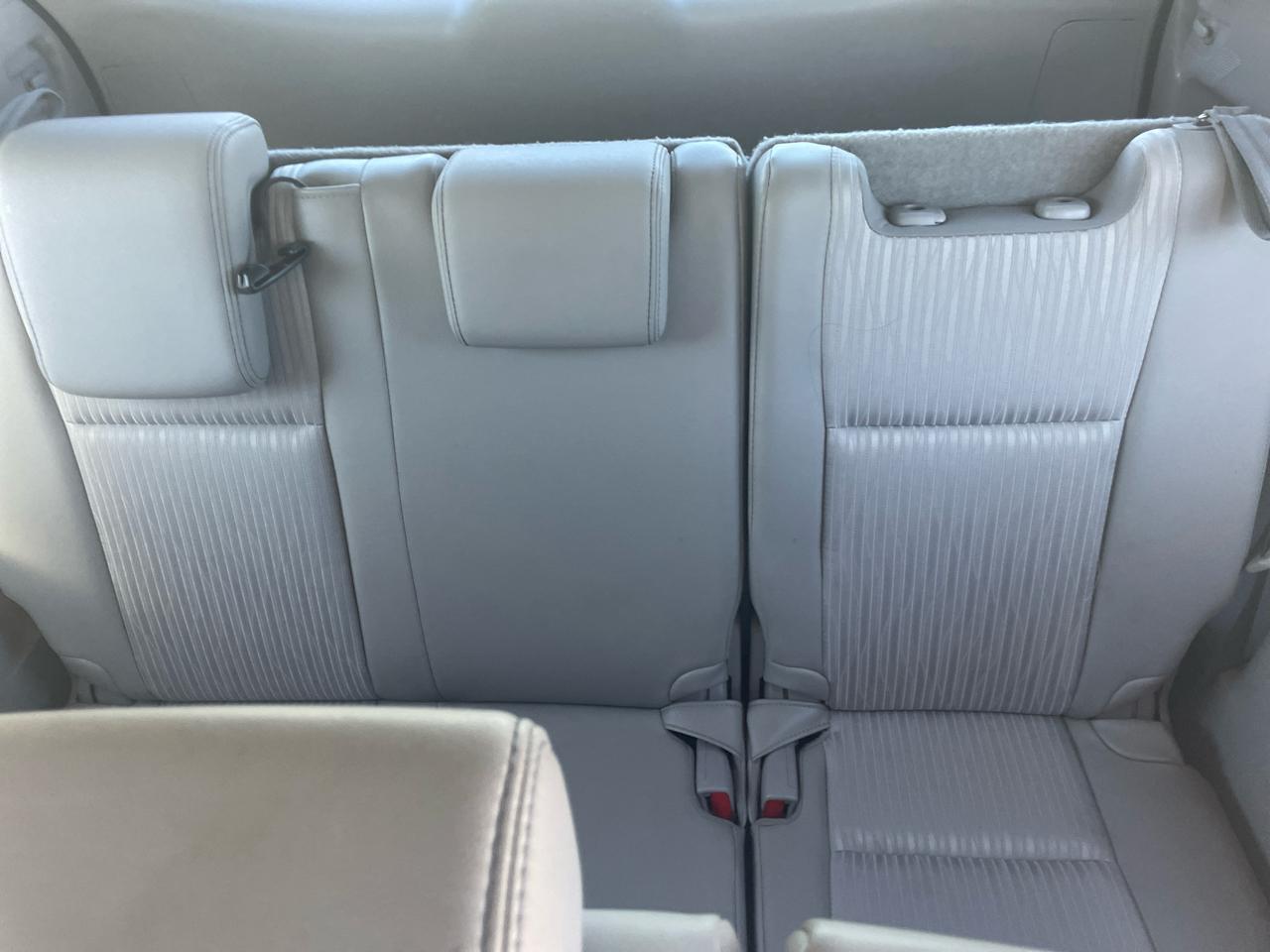 Toyota Highlander LE FWD V6 2014