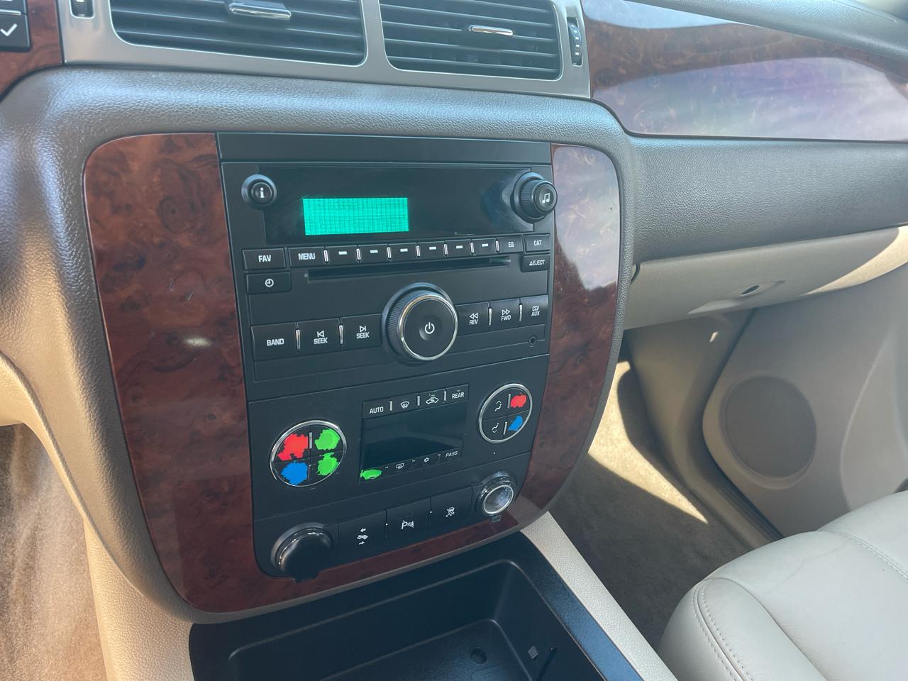 Chevrolet Tahoe LT 4WD 2010