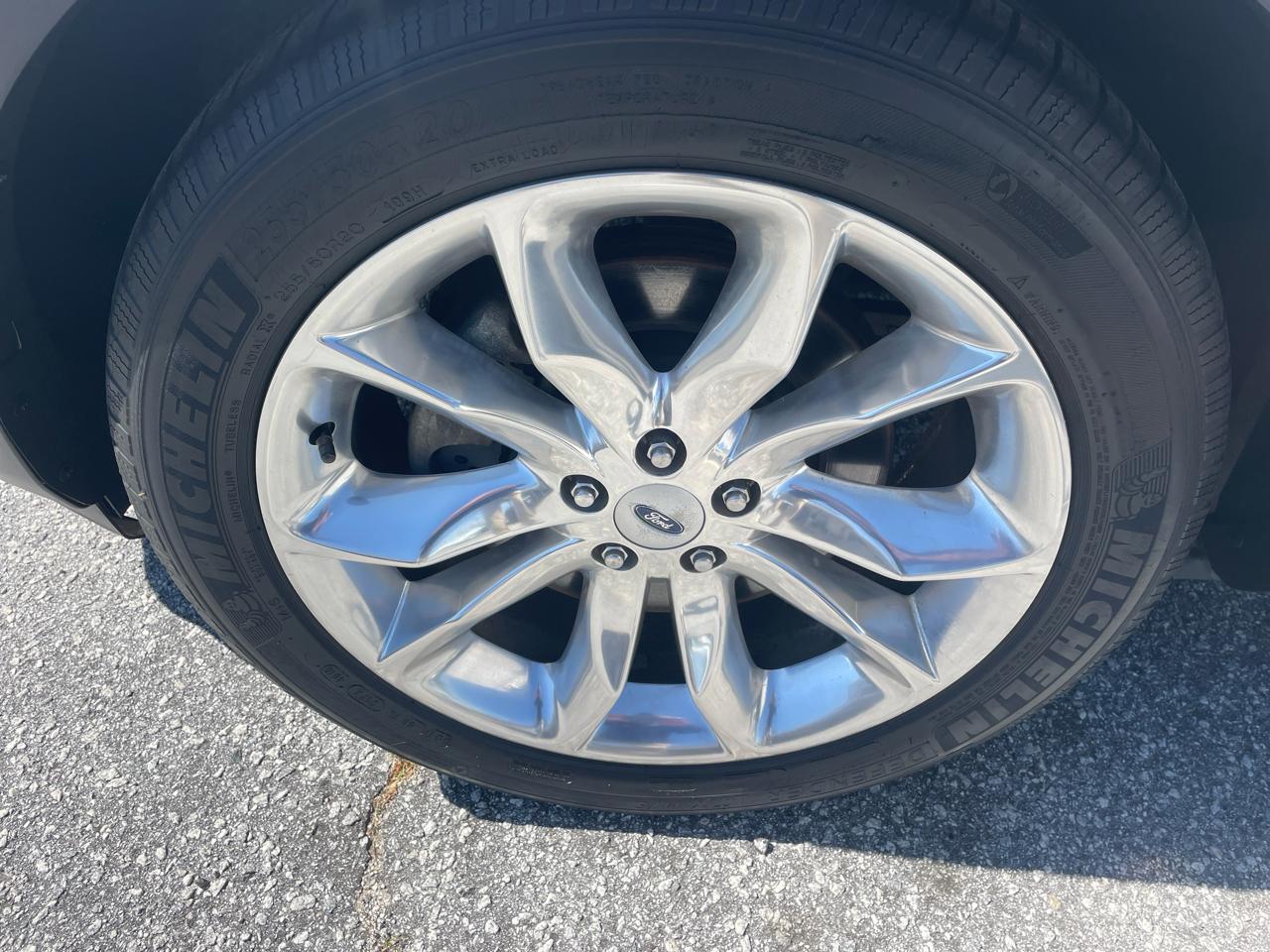 Ford Explorer Limited FWD 2014