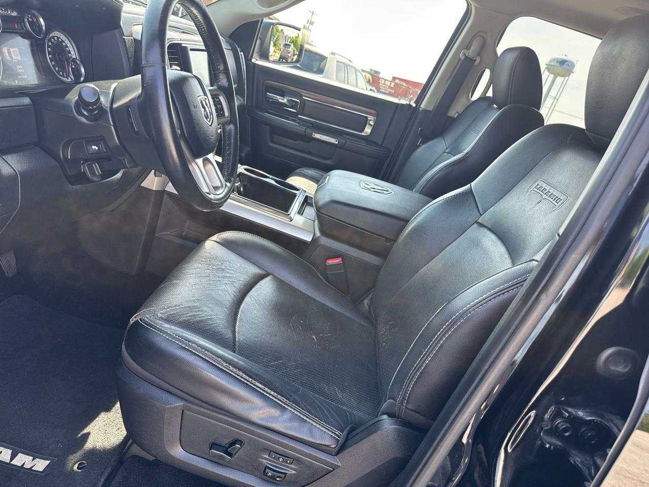 RAM 1500 Laramie Crew Cab SWB 4WD 2014