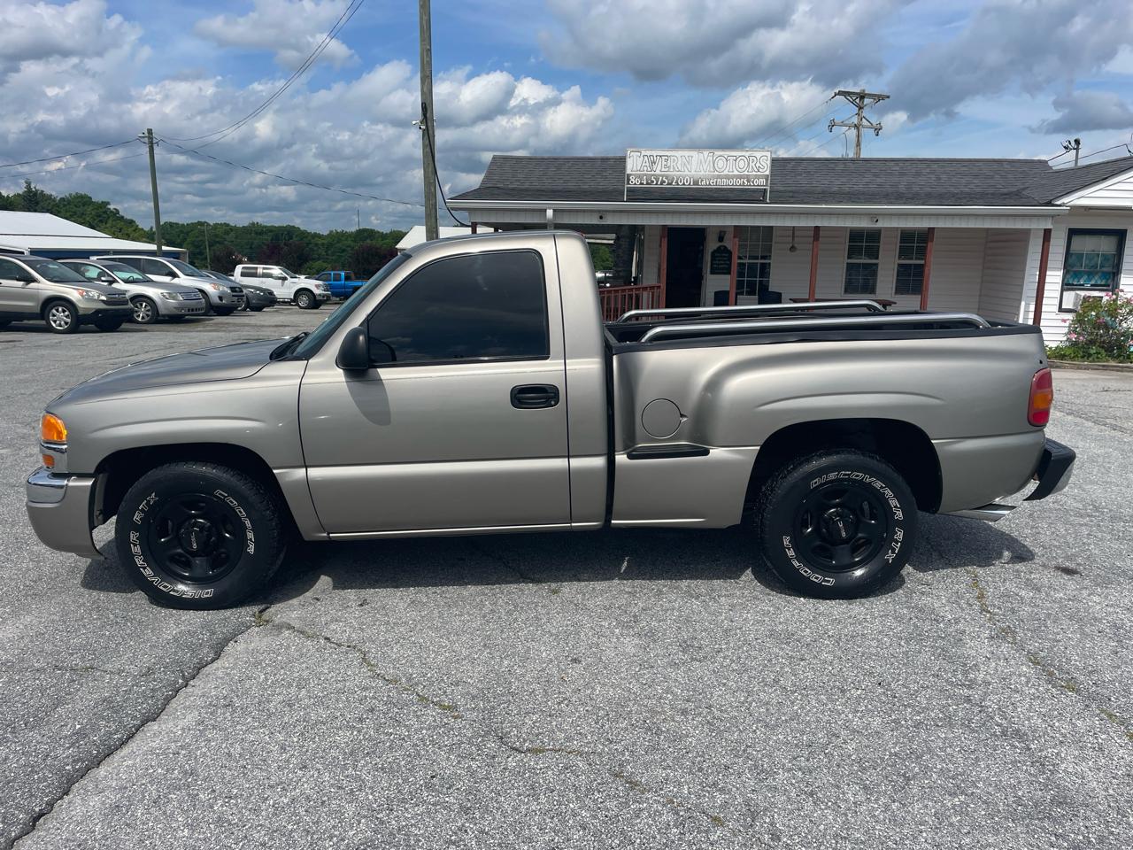 2003 GMC Sierra 1500 2WD Reg Cab 133.0" SL