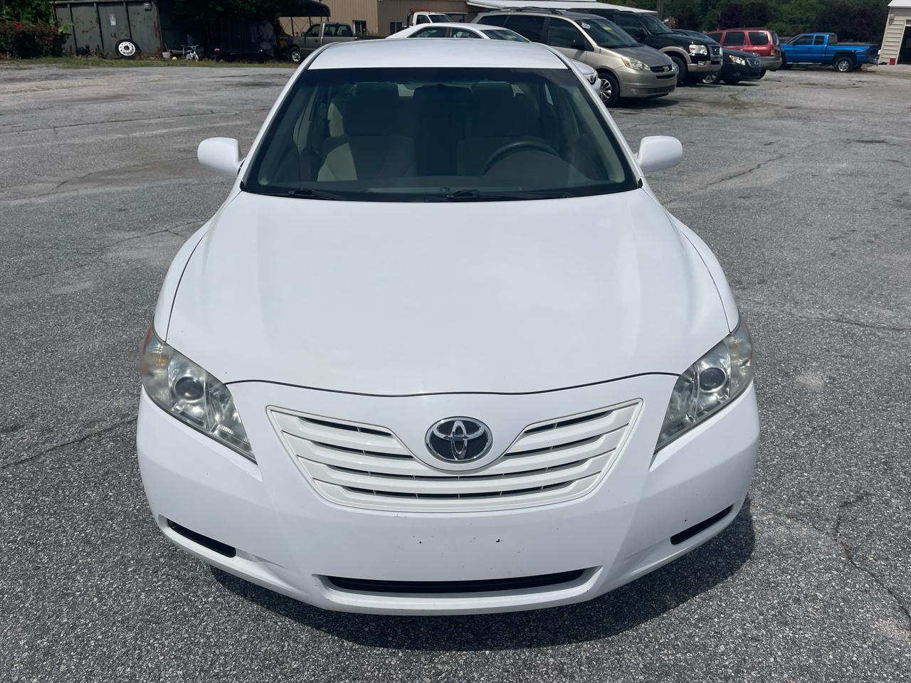 Toyota Camry 4dr Sdn I4 Auto LE (Natl) 2008