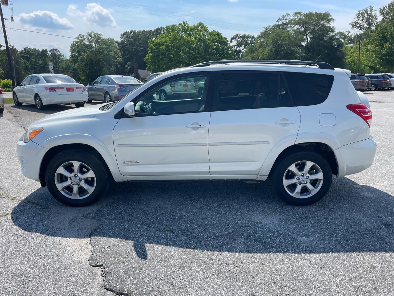 2010 Toyota RAV4 Limited V6 2WD